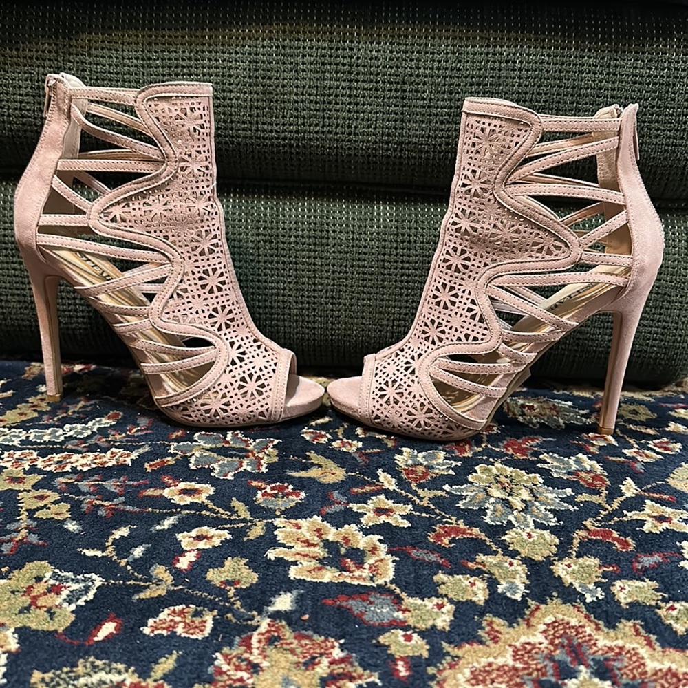 JustFab - Picture 3 of 6